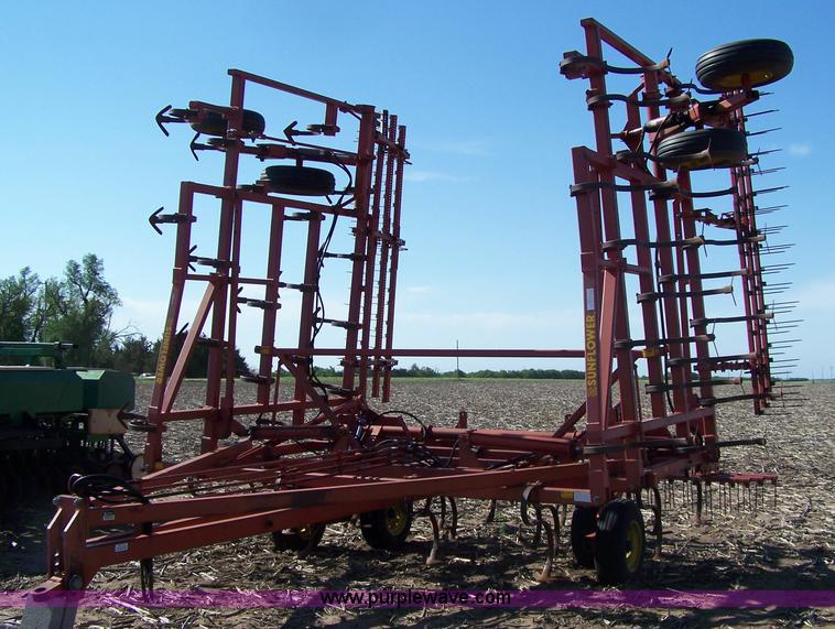 image for item 7289 Sunflower 36' field cultivator