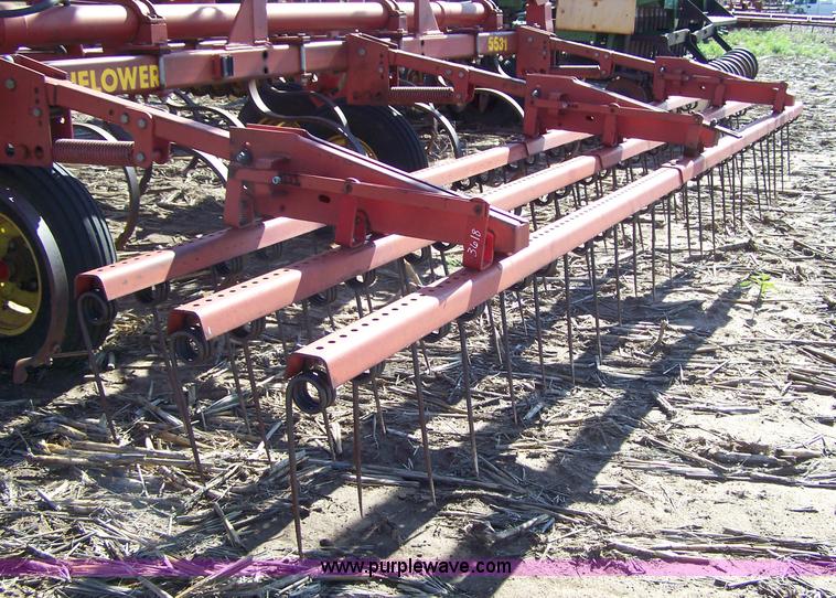 image for item 7289 Sunflower 36' field cultivator