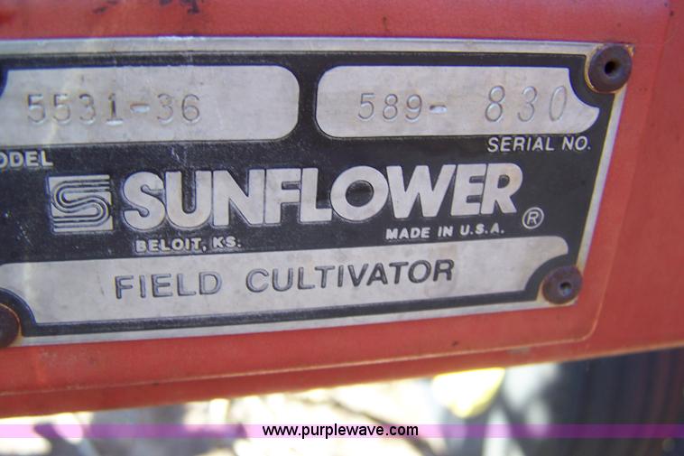 image for item 7289 Sunflower 36' field cultivator