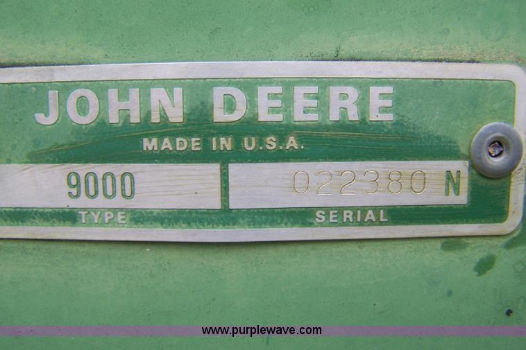 image for item 7376 John Deere 9300 hoe drill