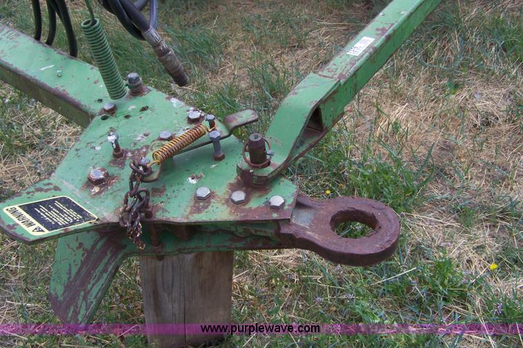 image for item 7376 John Deere 9300 hoe drill