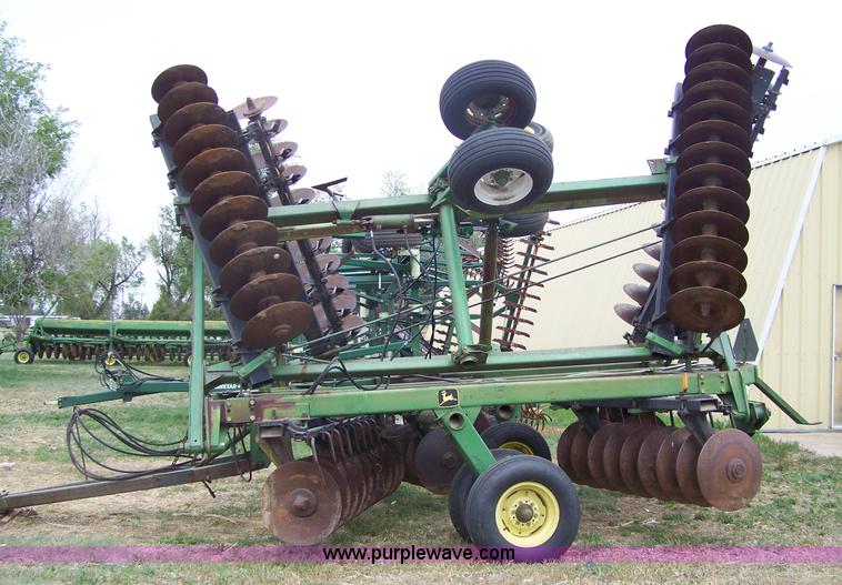 image for item 7379 John Deere T0331 wing disk