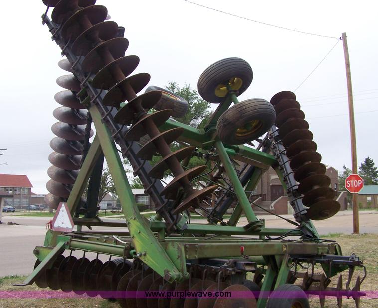 image for item 7379 John Deere T0331 wing disk