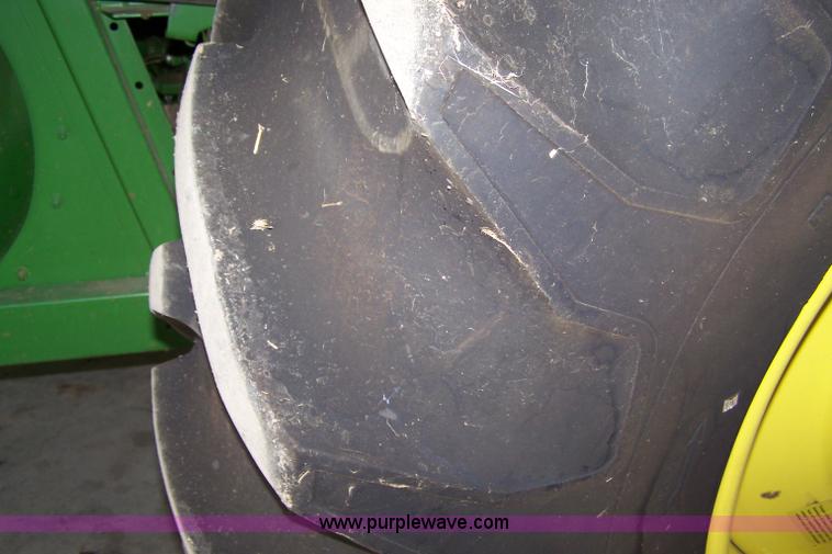 image for item 7383 1972 John Deere 6600 combine