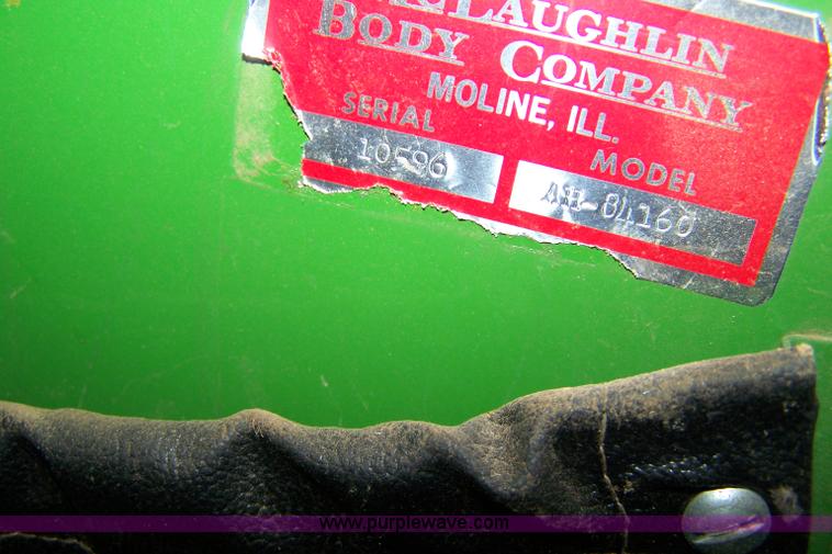 image for item 7383 1972 John Deere 6600 combine