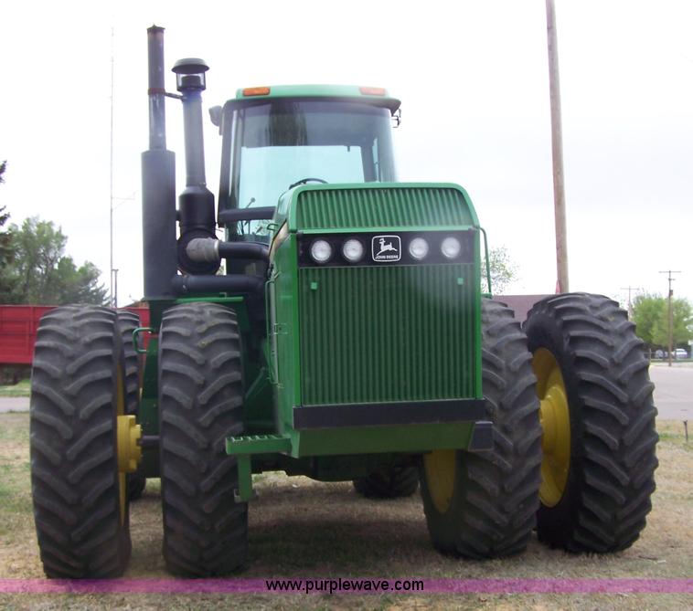 image for item 7384 John Deere 8870 4WD tractor