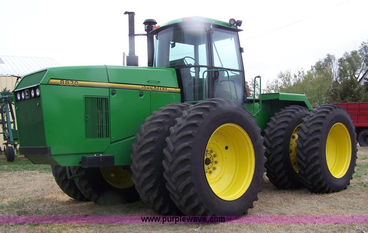 image for item 7384 John Deere 8870 4WD tractor