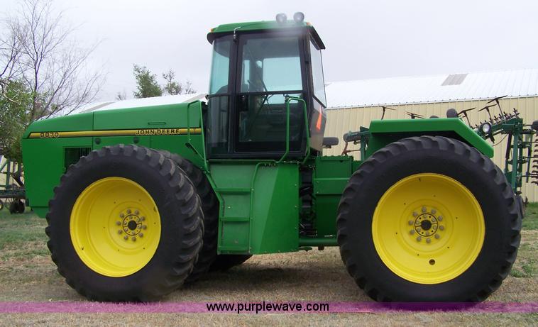 image for item 7384 John Deere 8870 4WD tractor