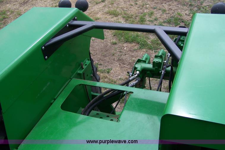 image for item 7384 John Deere 8870 4WD tractor