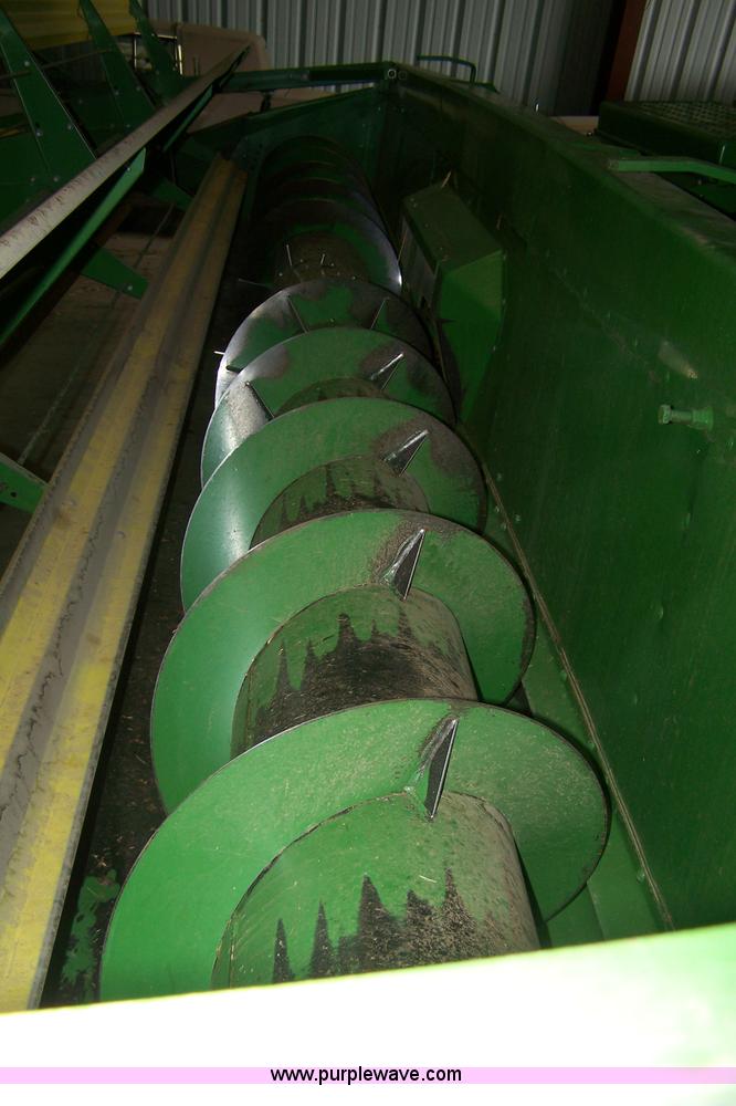 image for item 7389 1972 John Deere 6600 combine