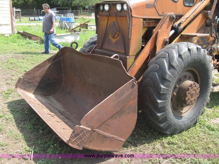 image for item 8090 Allis Chalmers TL-14 wheel loader