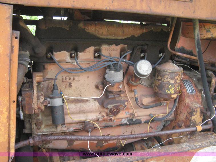 image for item 8090 Allis Chalmers TL-14 wheel loader