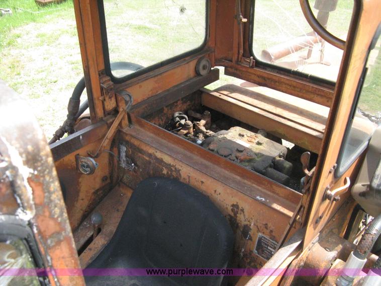 image for item 8090 Allis Chalmers TL-14 wheel loader