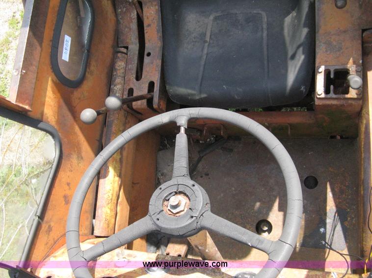 image for item 8090 Allis Chalmers TL-14 wheel loader