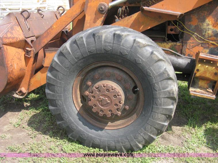 image for item 8090 Allis Chalmers TL-14 wheel loader