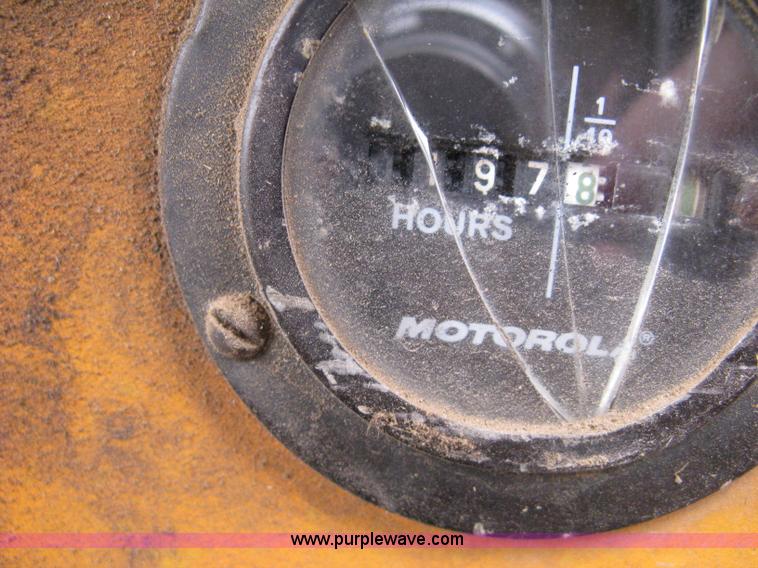 image for item 8091 Case Davis 430 Scat Back loader