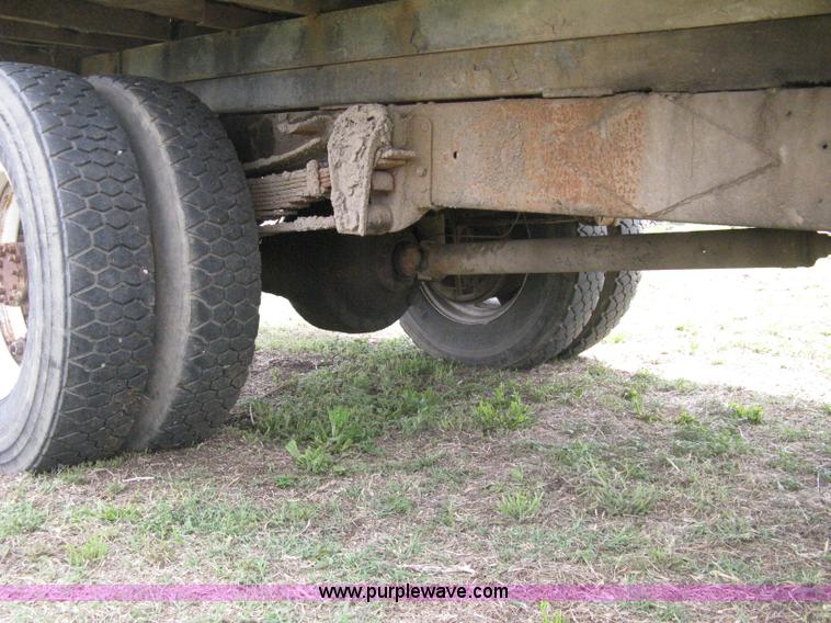 image for item 8096 1973 Chevrolet C60 dump truck