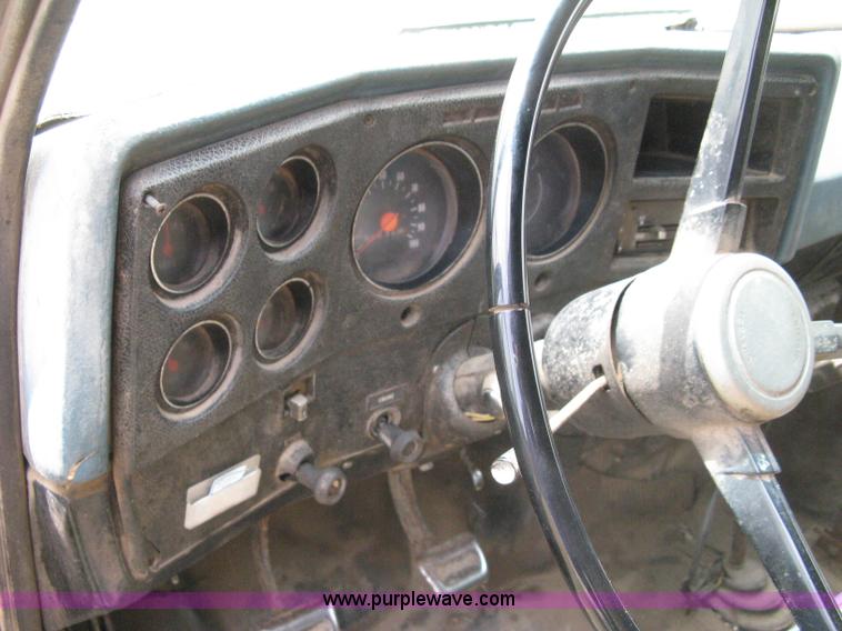 image for item 8096 1973 Chevrolet C60 dump truck