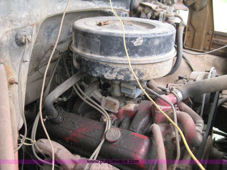 image for item 8096 1973 Chevrolet C60 dump truck