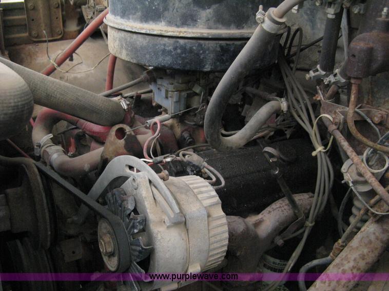 image for item 8096 1973 Chevrolet C60 dump truck