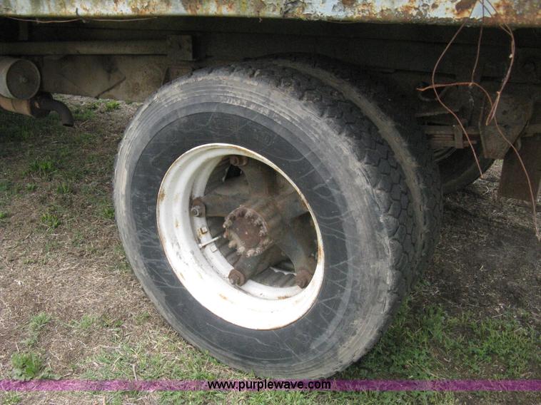 image for item 8096 1973 Chevrolet C60 dump truck