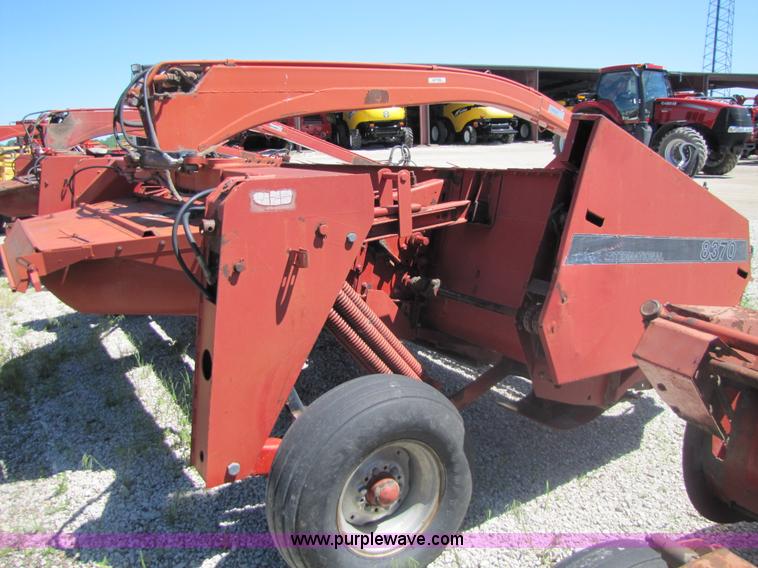 image for item 8482 Case 8370 14' hydra-swing swather