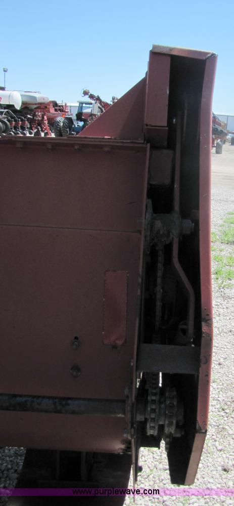 image for item 8482 Case 8370 14' hydra-swing swather