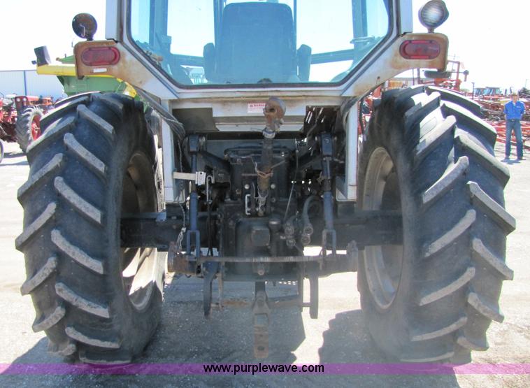image for item 8485 White 2-105 Field Boss tractor
