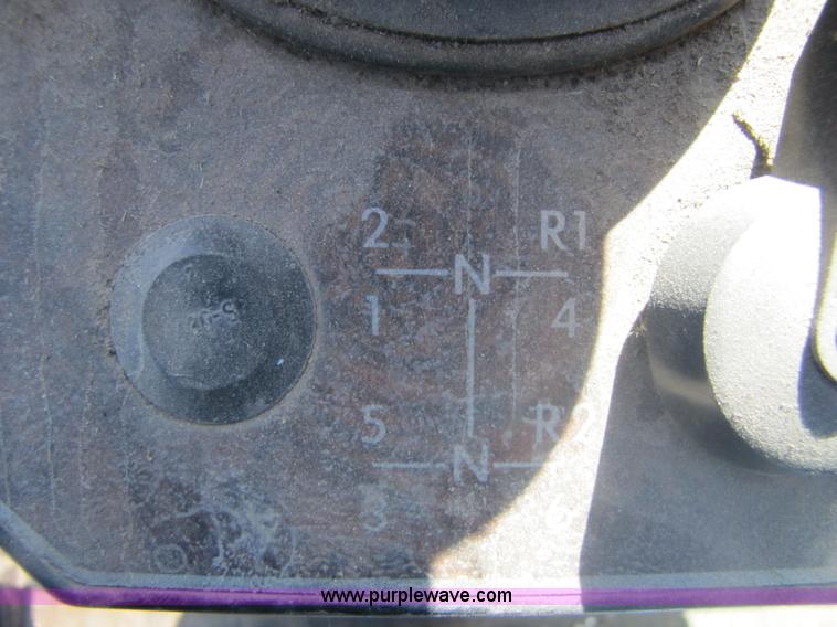 image for item 8485 White 2-105 Field Boss tractor