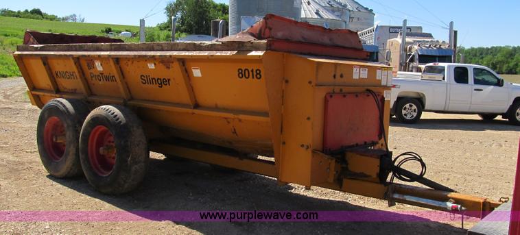 image for item 8994 Knight Pro 8018 twin slinger manure spreader
