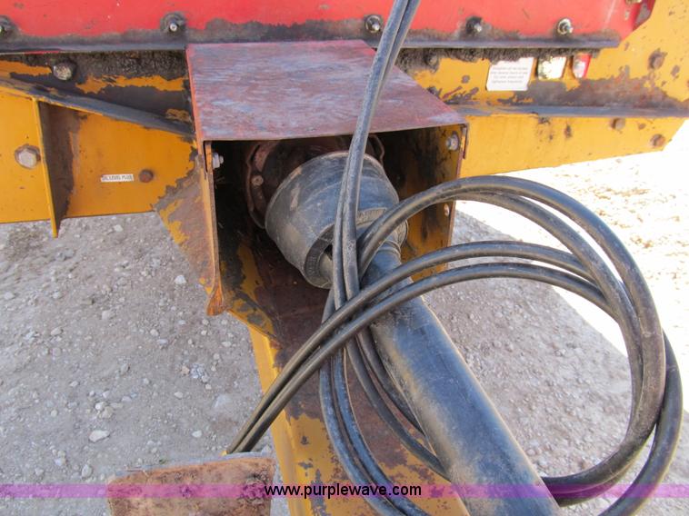 image for item 8994 Knight Pro 8018 twin slinger manure spreader