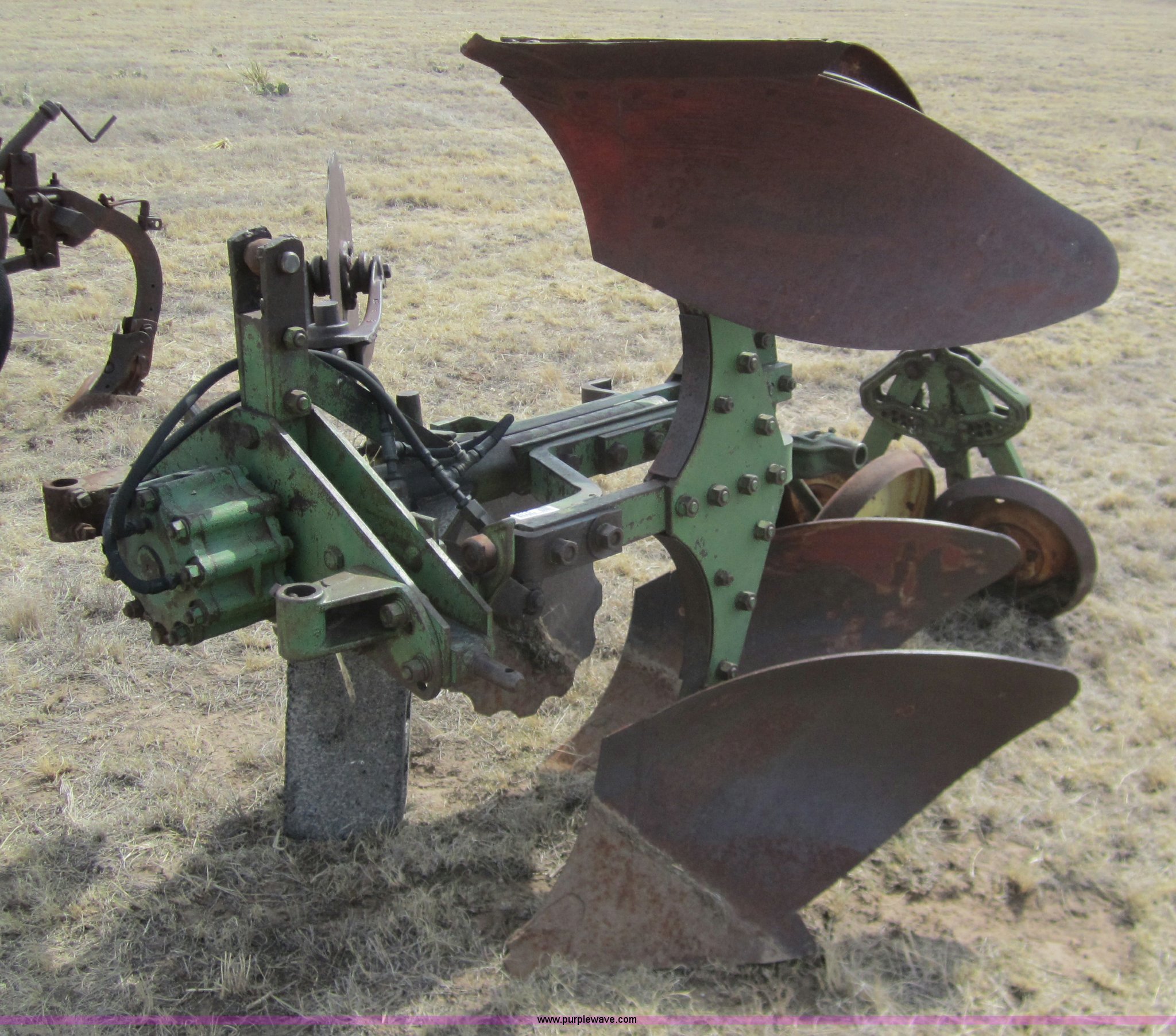 John Deere two-bottom rotating plow in Hugoton, KS | Item 3115 sold ...
