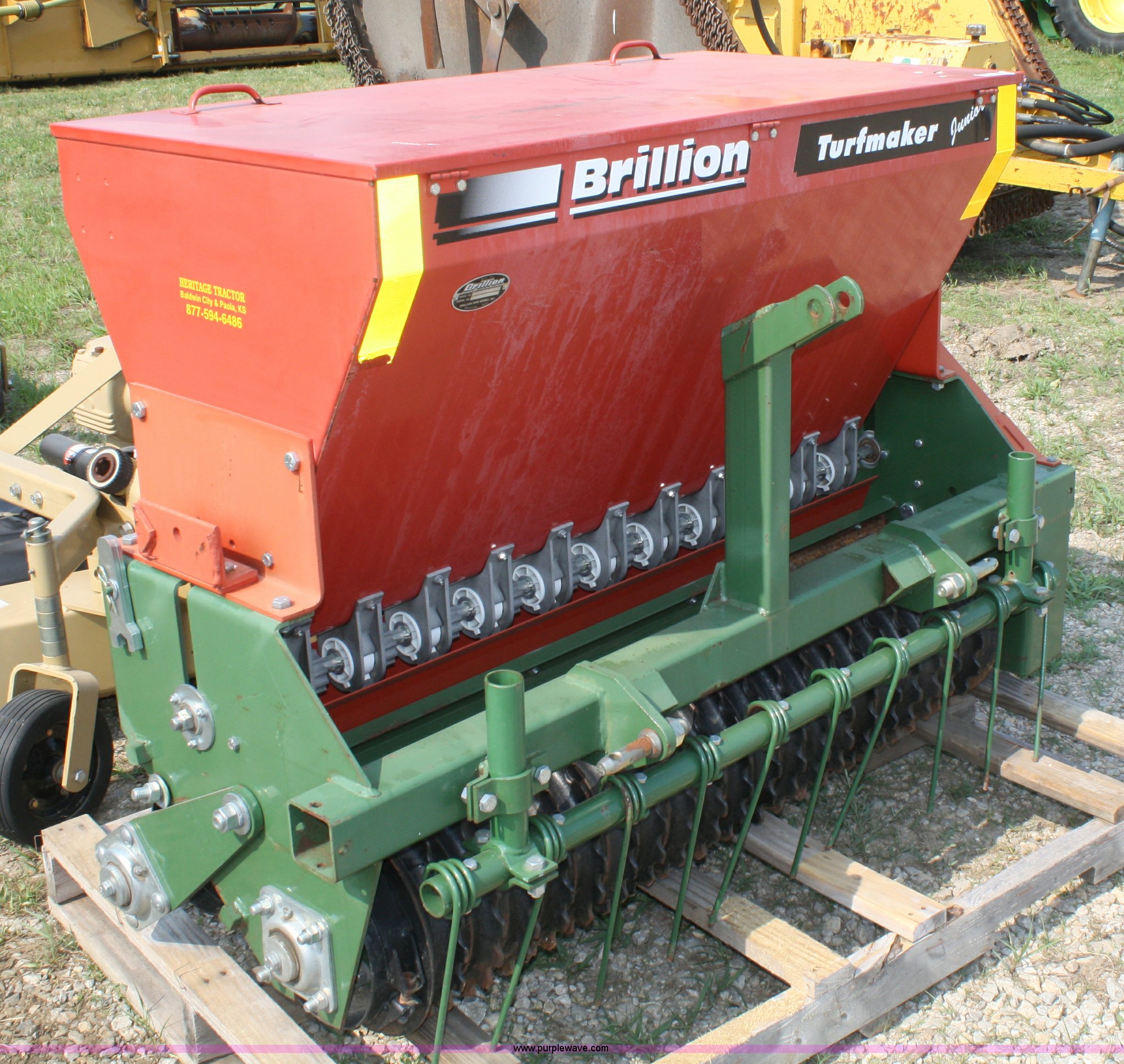 Brillion Turfmaker SLP-204 junior seeder in Baldwin City, KS | Item ...