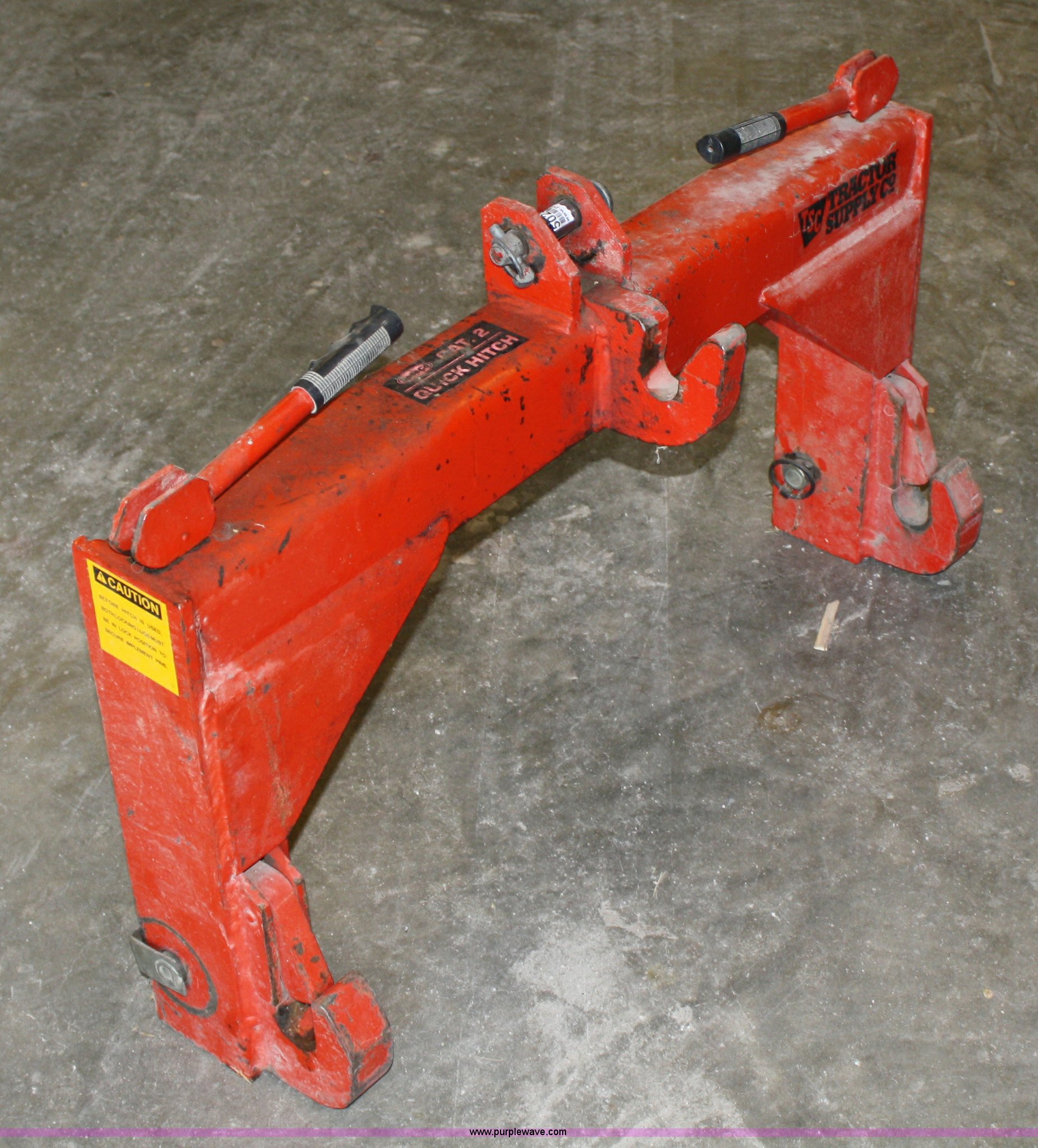 Tractor Supply three point quick hitch in Tonganoxie, KS Item 5025