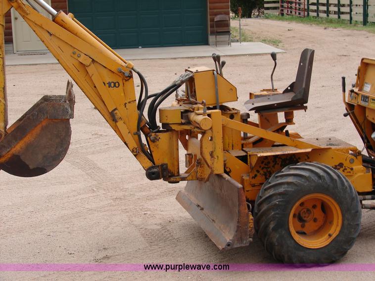 image for item 1000 1981 Case Davis 30+4 trencher and backhoe combo