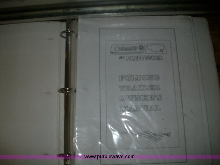 image for item 1002 1996 Coleman Fleetwood Santa Fe pop up camper