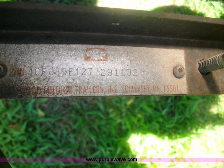 image for item 1002 1996 Coleman Fleetwood Santa Fe pop up camper