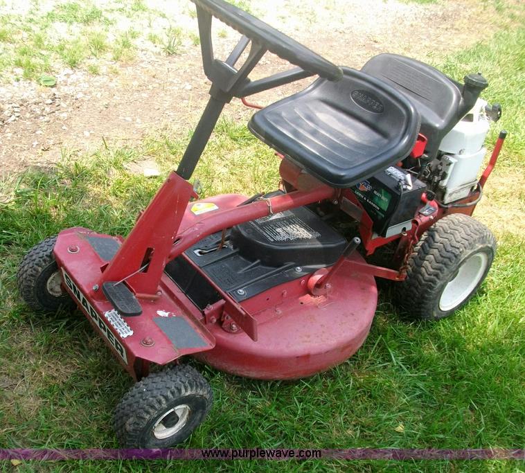 image for item 1003 Snapper lawn mower