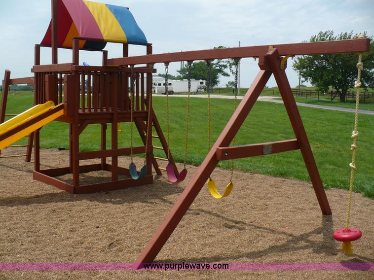 image for item 1655 Rainbow Play Systems Inc. playground set