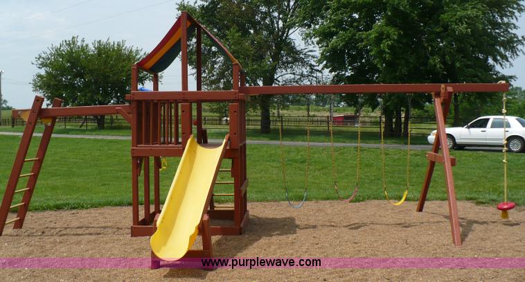 image for item 1655 Rainbow Play Systems Inc. playground set