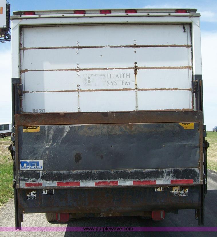 image for item 1753 12' truck box