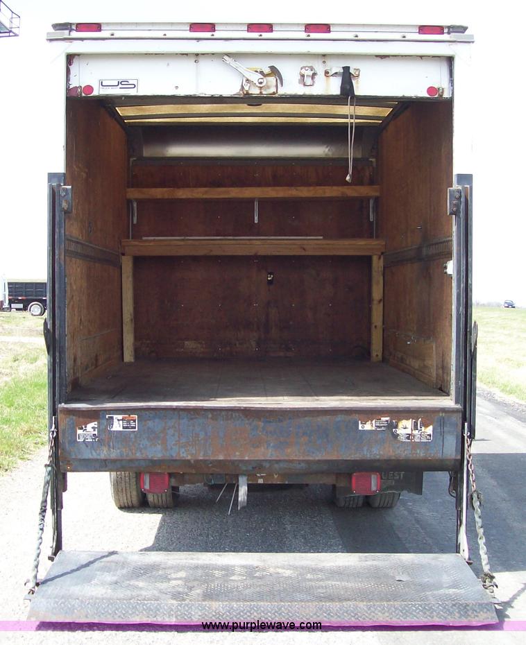 image for item 1753 12' truck box