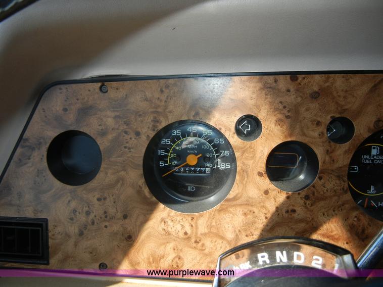 image for item 2362 1991 Elandan Winnebago RV/motor home