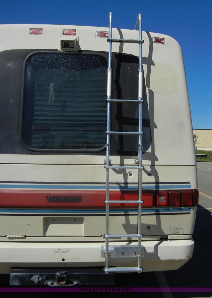 image for item 2362 1991 Elandan Winnebago RV/motor home