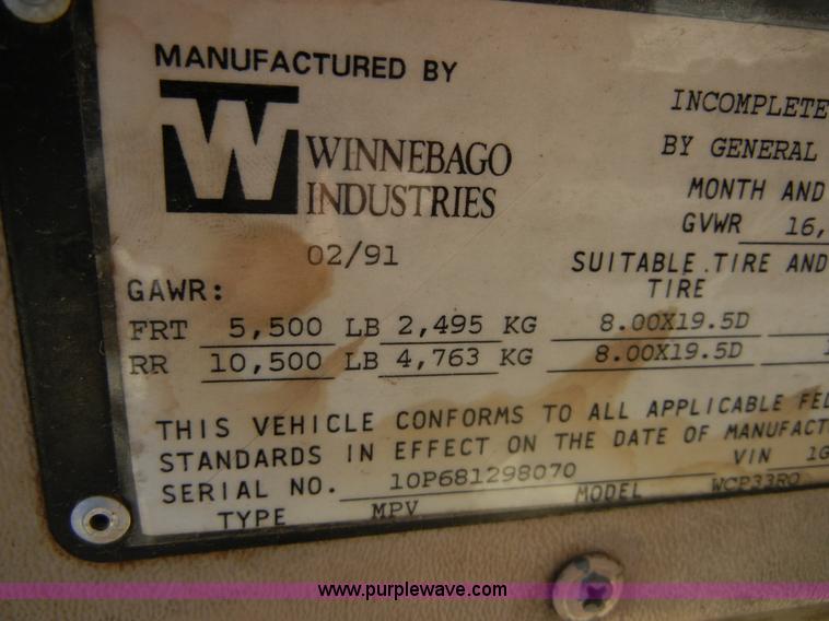 image for item 2362 1991 Elandan Winnebago RV/motor home