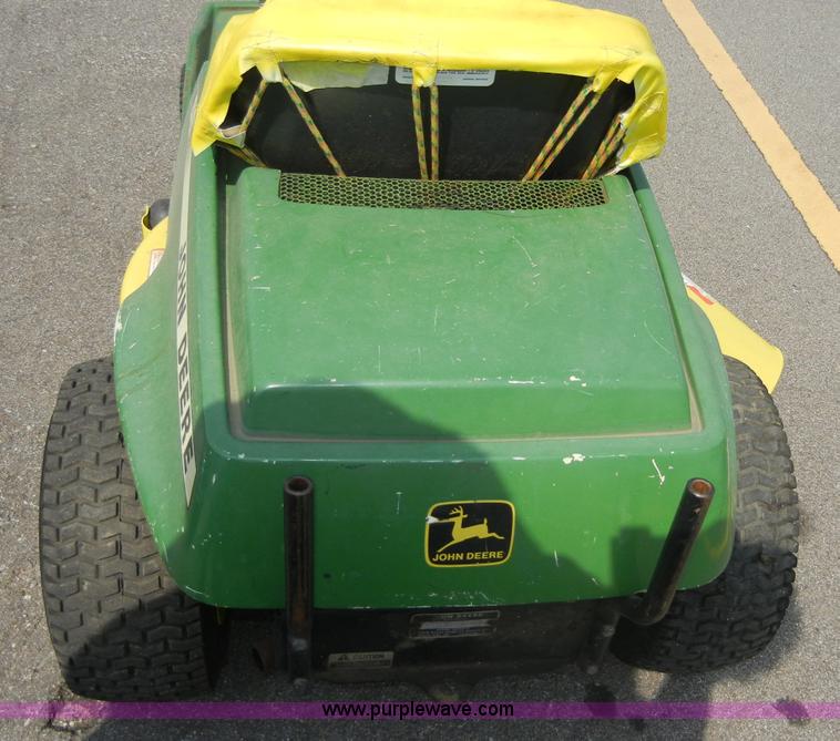 image for item 2367 John Deere 68 lawn mower