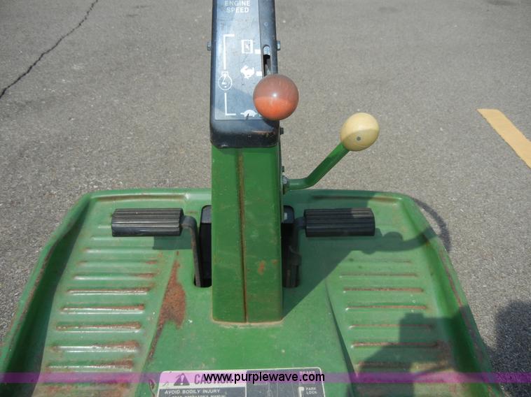 image for item 2367 John Deere 68 lawn mower