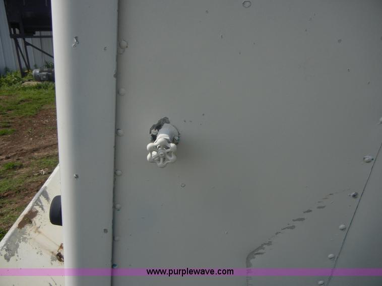 image for item 2377 9' x 89" x 80"H refrigerated truck box