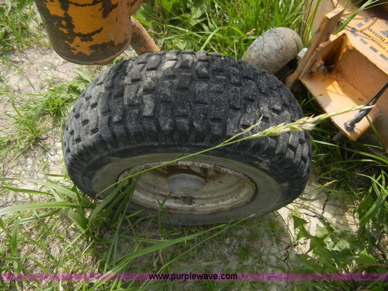 image for item 2389 Hustler Excel 251 zero turn lawn mower