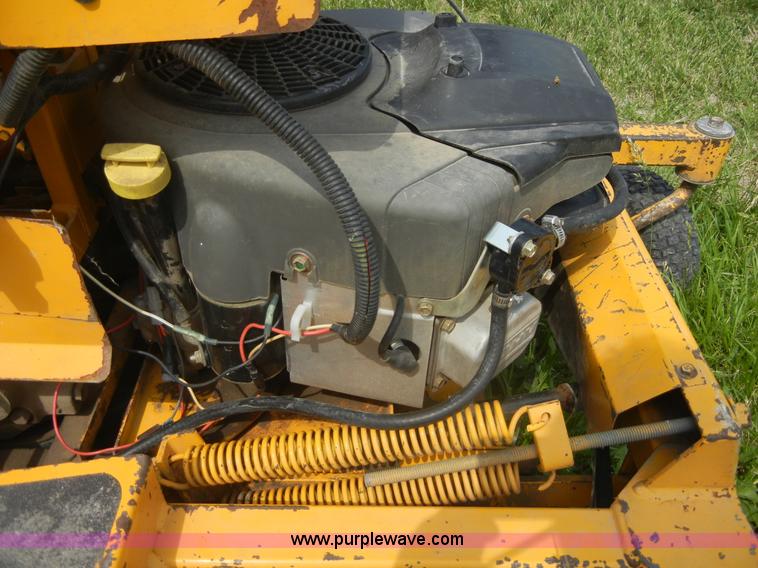 image for item 2389 Hustler Excel 251 zero turn lawn mower
